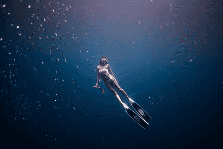 diving photoshoot