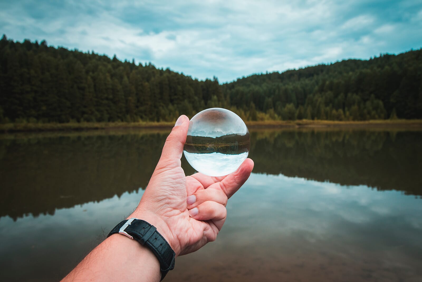 A lensball allows you to create some stunning photos