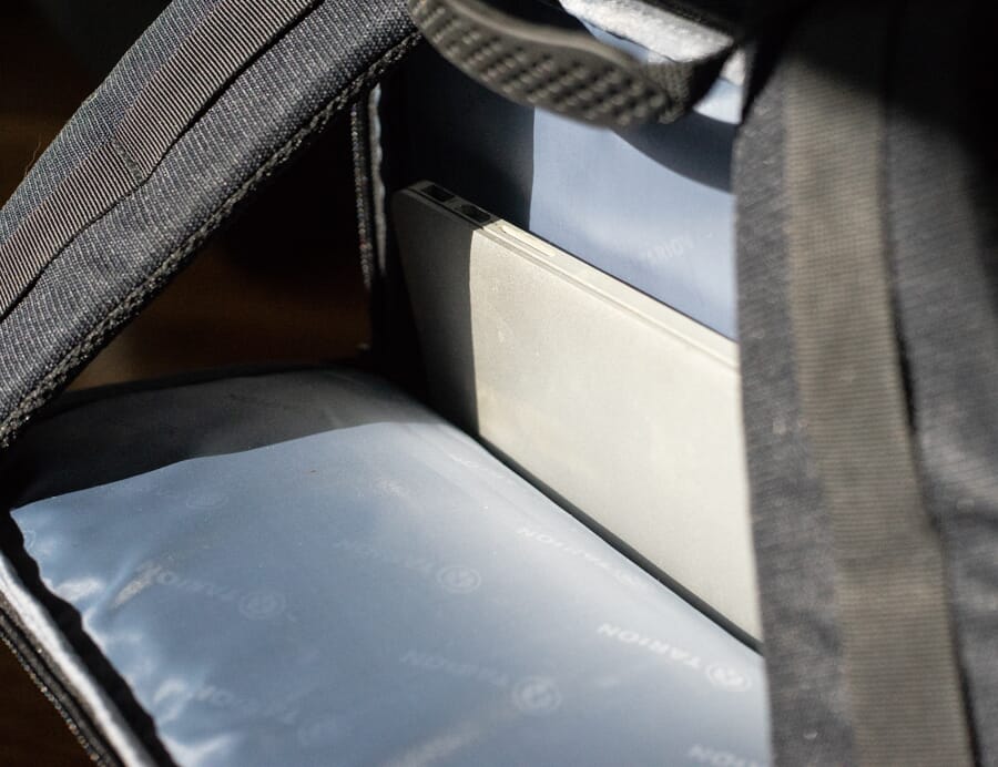 Laptop Compartment