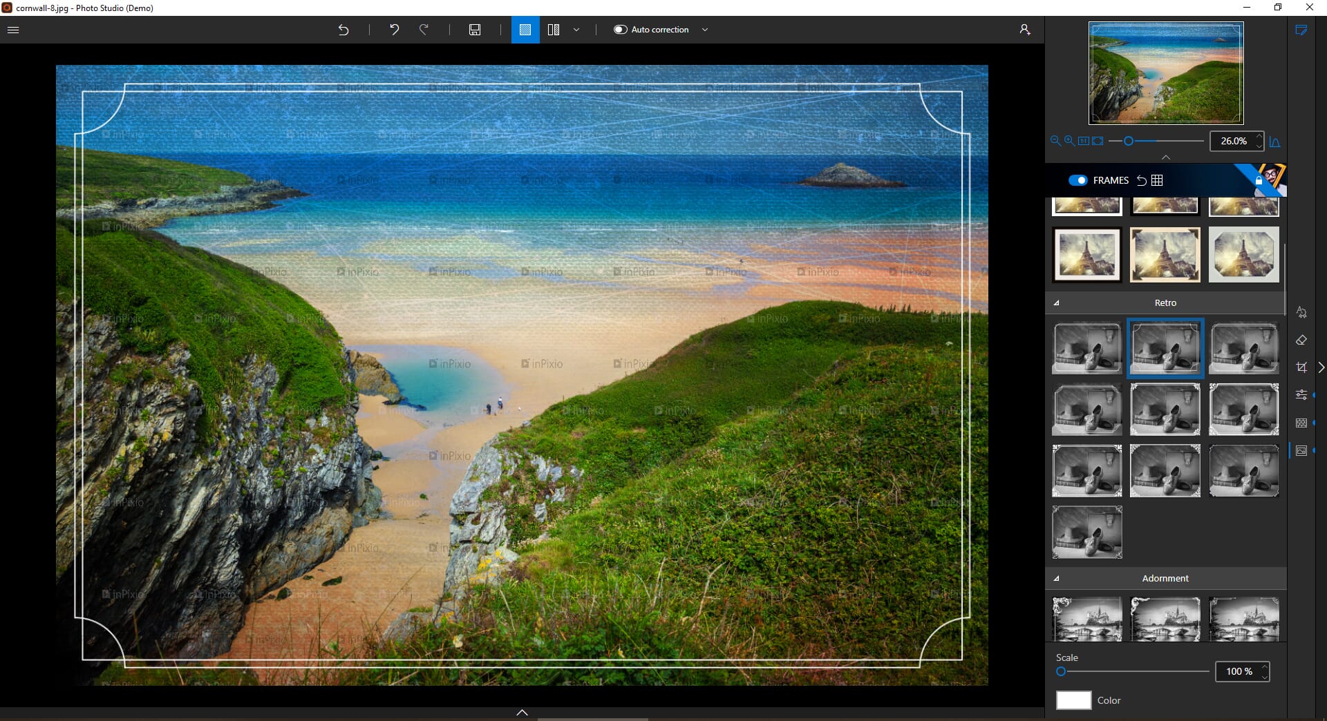 inPixio offers a number of stylish frames for social media and marketing content
