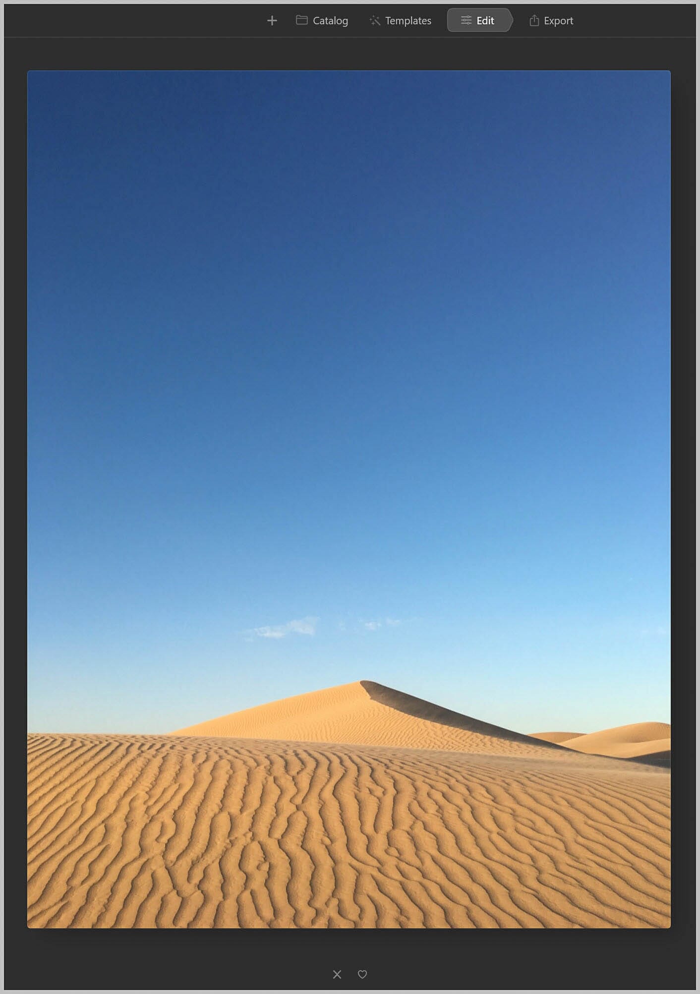 Bland photo of sand dunes