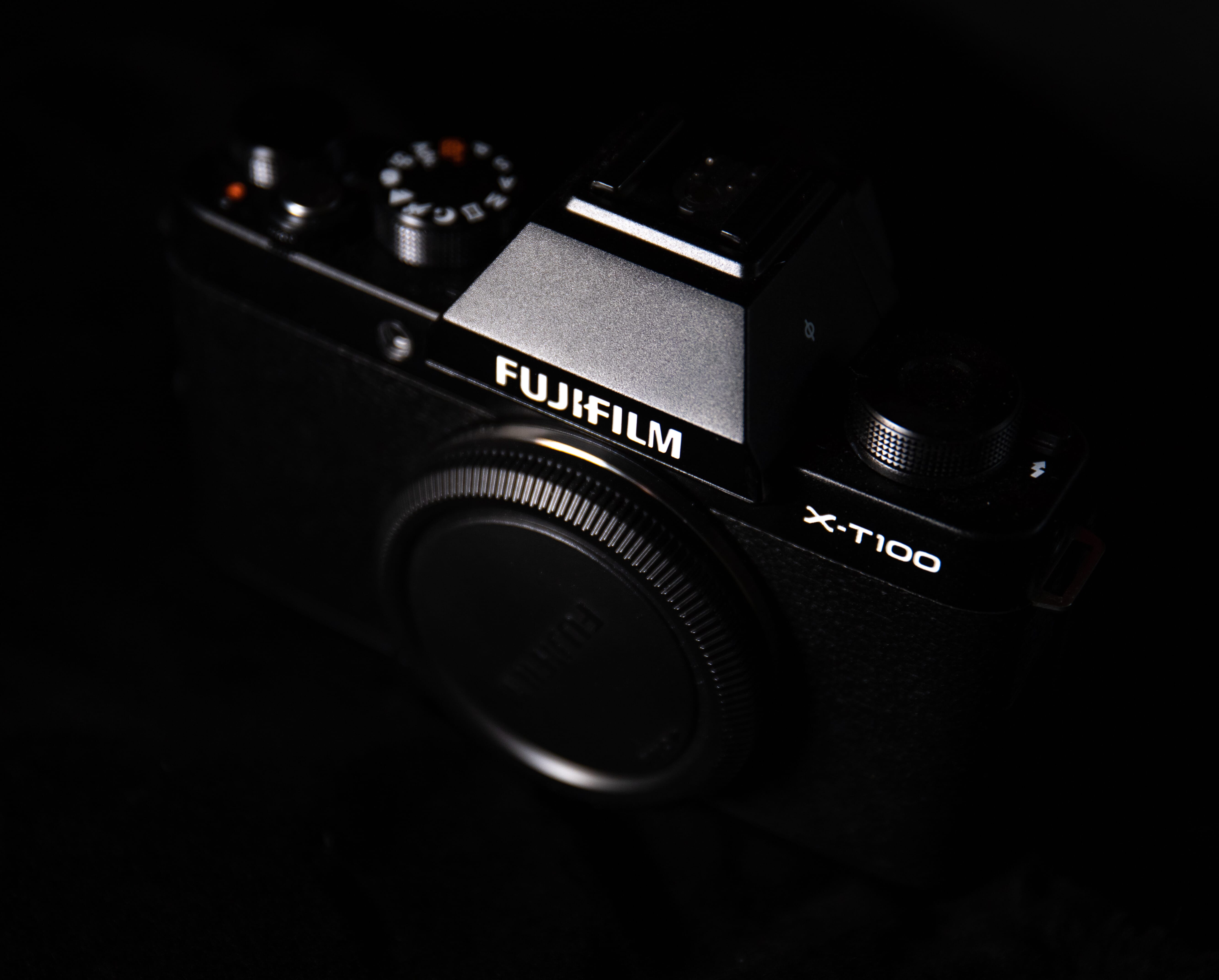 Fujifilm X-T100