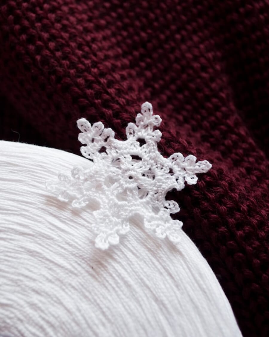 Snowflake Lace on Velvet Burgundy: Delicate Contrast
