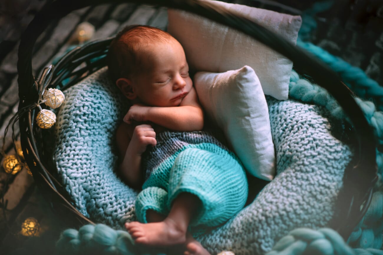 Newborn photoshoot idea at home: In a Basket