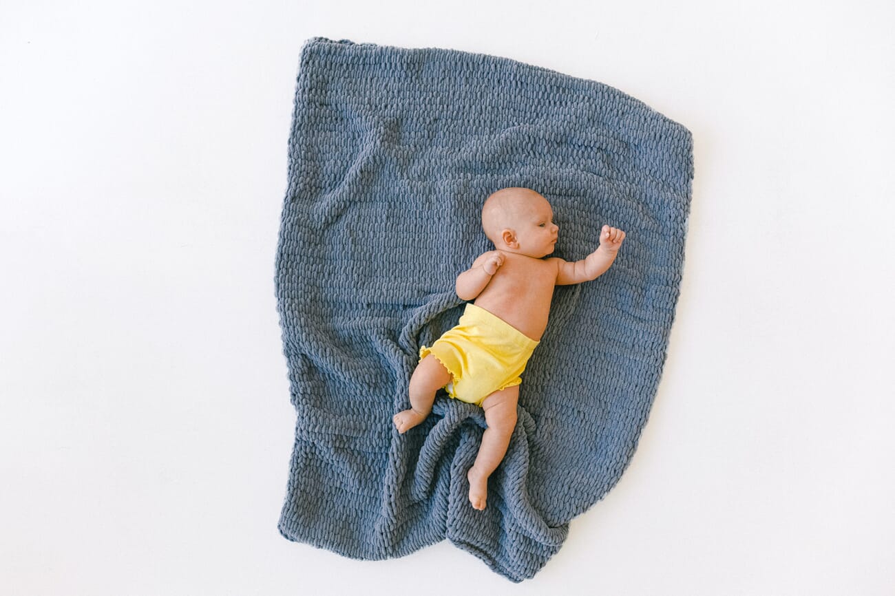 Newborn photoshoot idea at home: On a Blanket