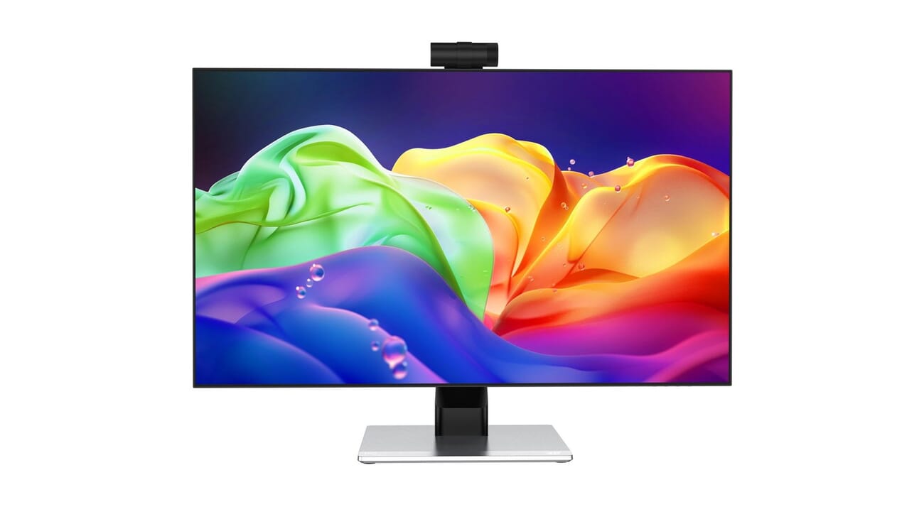 Acer ProDesigner PE320QXT 31.5-inch 6K editing monitor displaying a color-graded photograph
