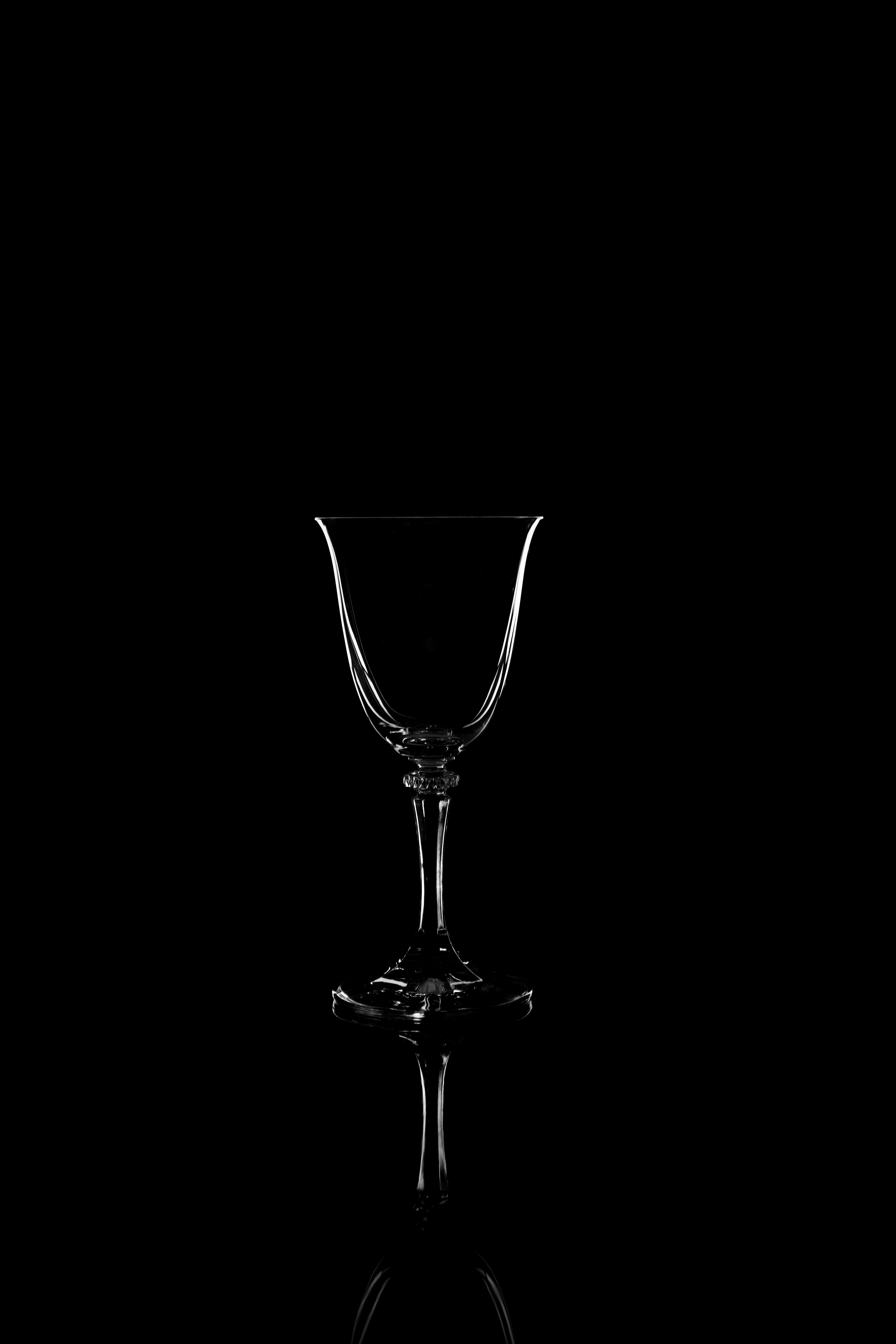 Glass with rim light only