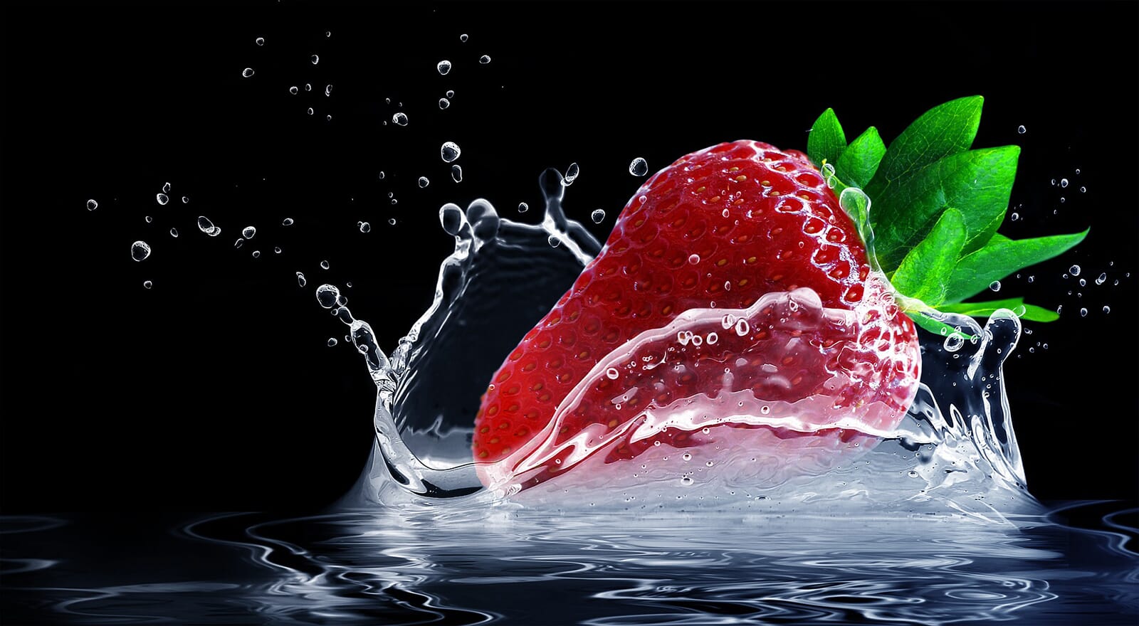 Fruit water splashes make for fun photos
