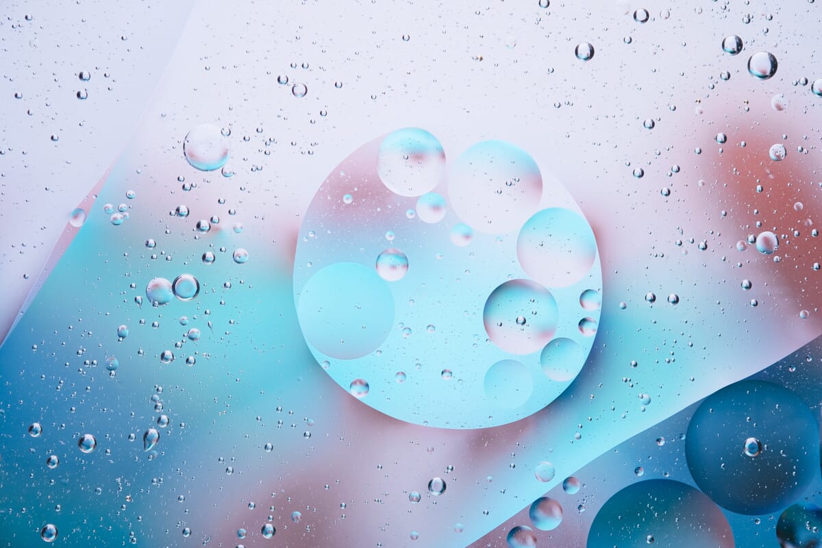 This shot was captured using only oil and water.