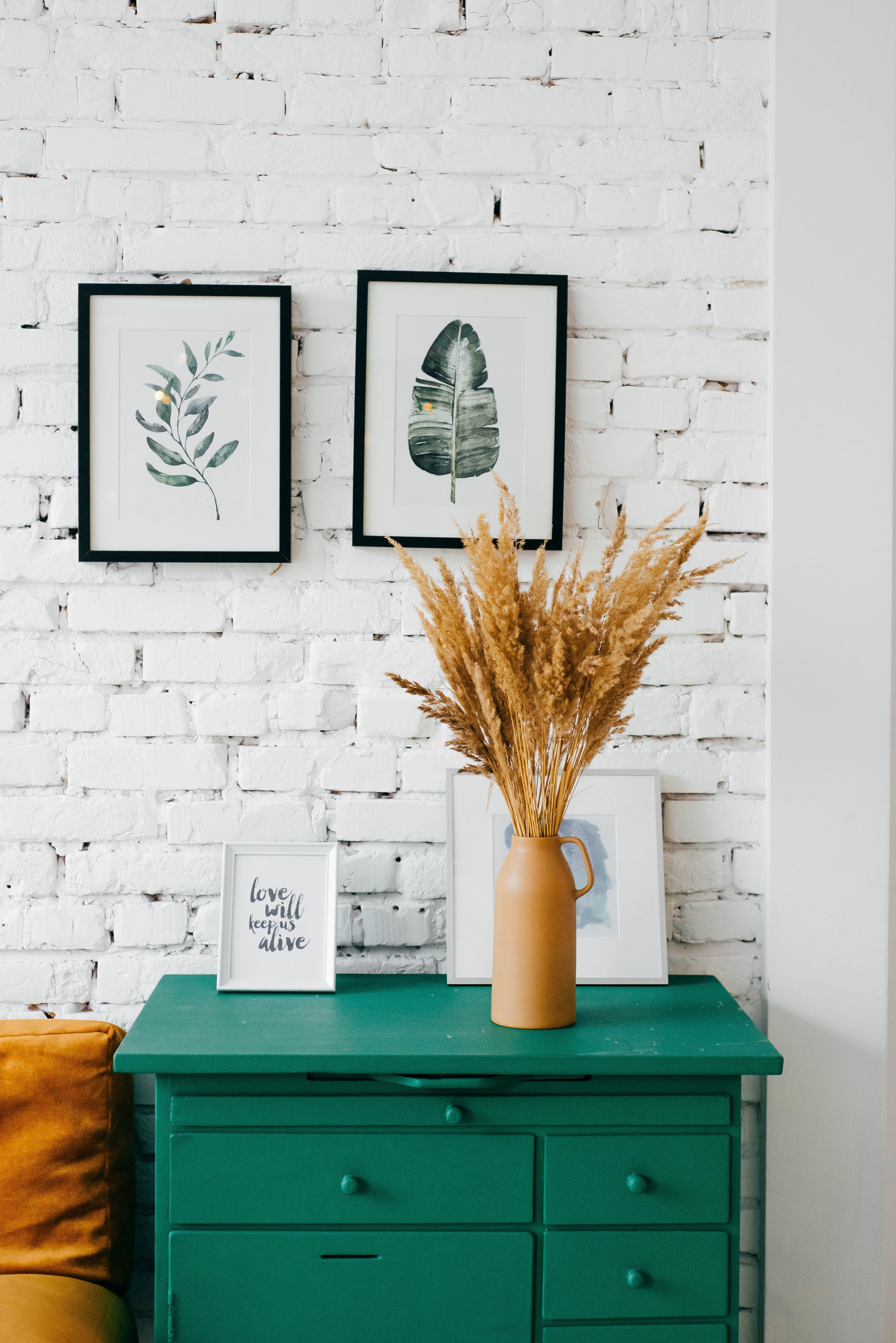 interior photography with central subject