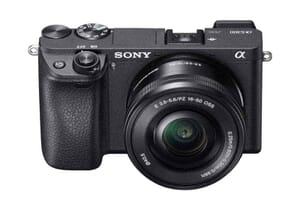 Sony Alpha a6300 Review Grip