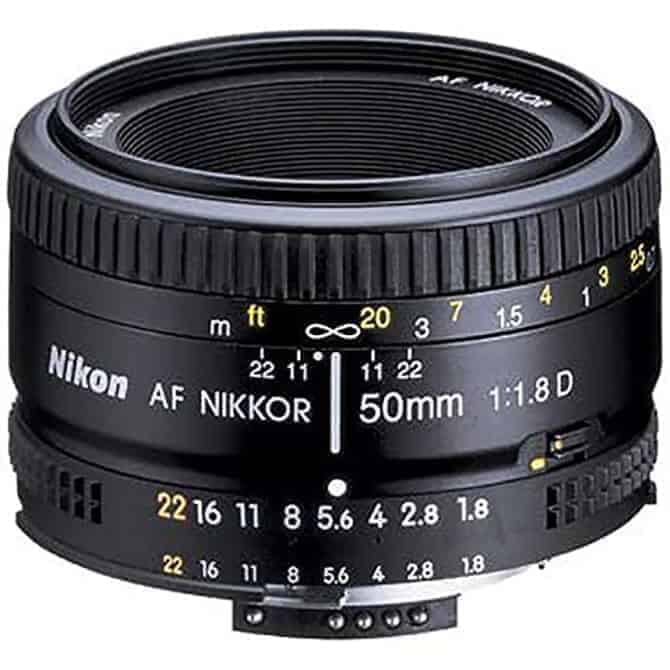 AF lens without autofocusing motor