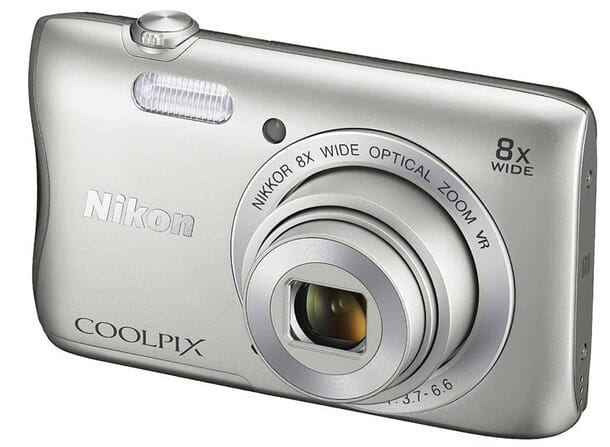 coolpix s3700
