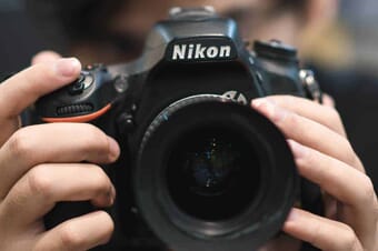 BEST Nikon DSLRs under $1,000