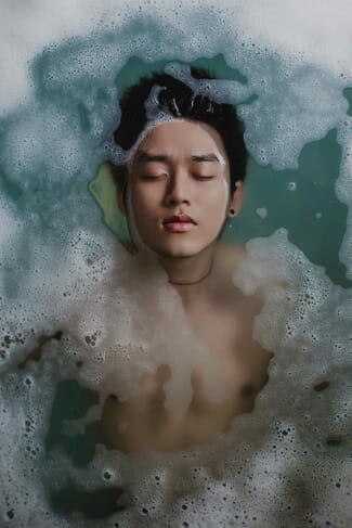 HISU LEE portrait