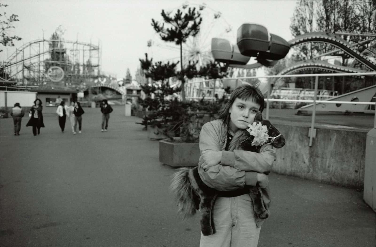 girl with horse teddy
