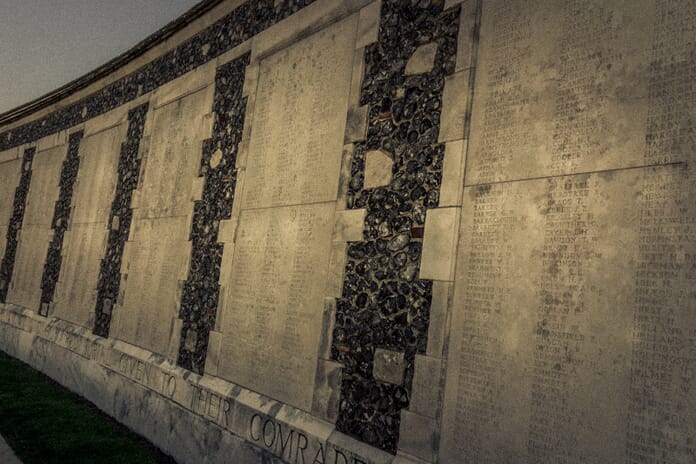 How to photograph memorials - Tyne Cot