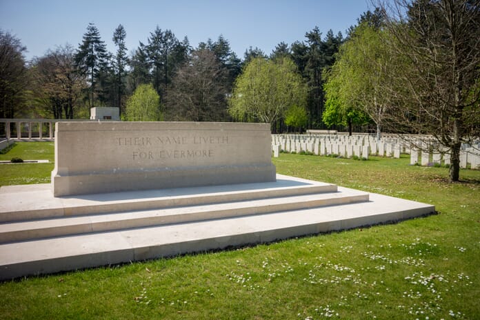 How to photograph memorials - Polygon Wood