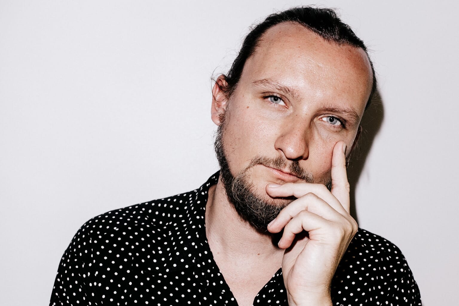 Loop Lighting in Photography: Tips for Striking Portraits