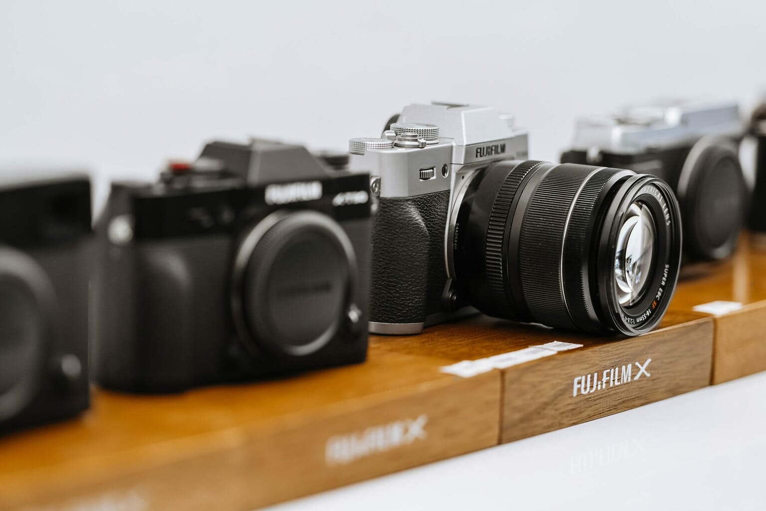 8 Most Expensive Cameras 2025: Expert Analysis & Comparison - PhotoWorkout