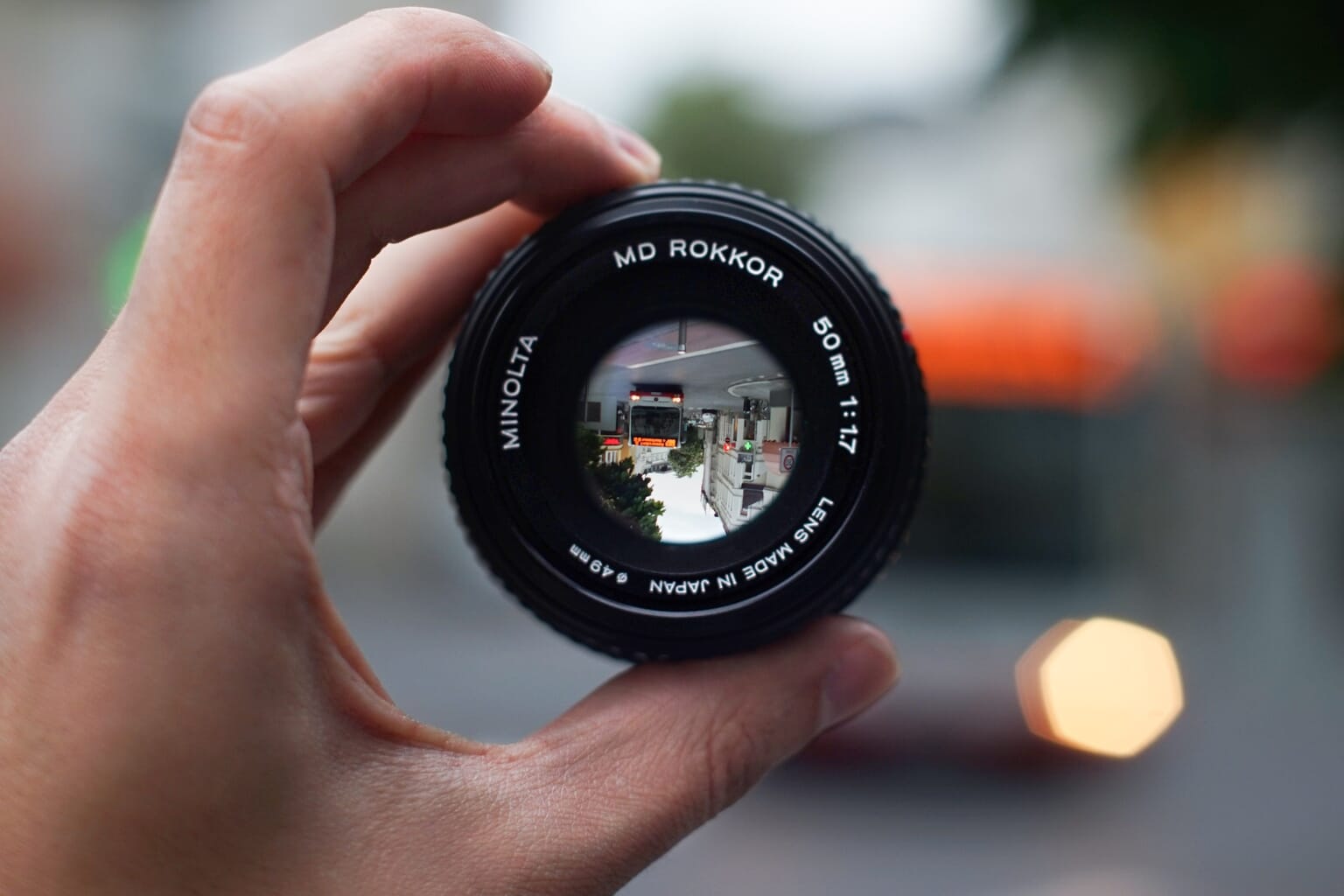 The Ultimate DSLR Lens Guide (Everything You Must Know)