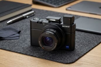 Best Compact Cameras with Viewfinders 2026: Guide & Comparison