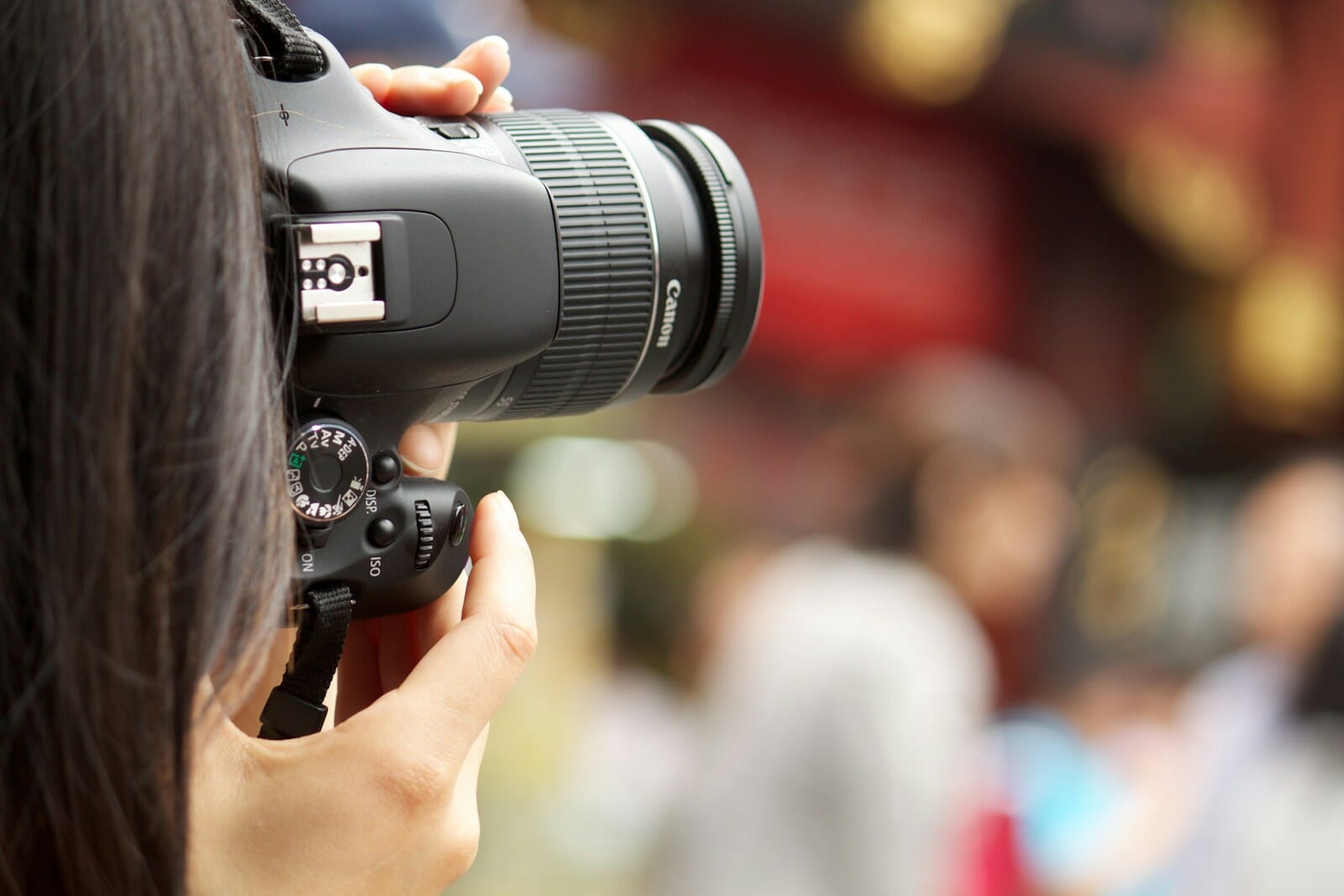 EVF vs LCD: The Right Answer Depends on How You Actually Shoot — A Genre Guide